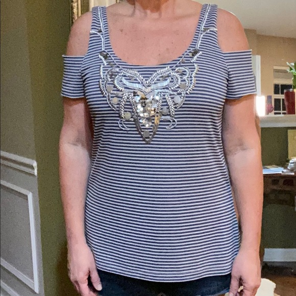 Boston Proper Beaded Cold Shoulder Top Sz L - Picture 8 of 8